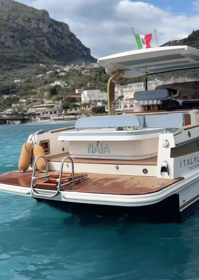 @capridreamcharter - Photo: 0