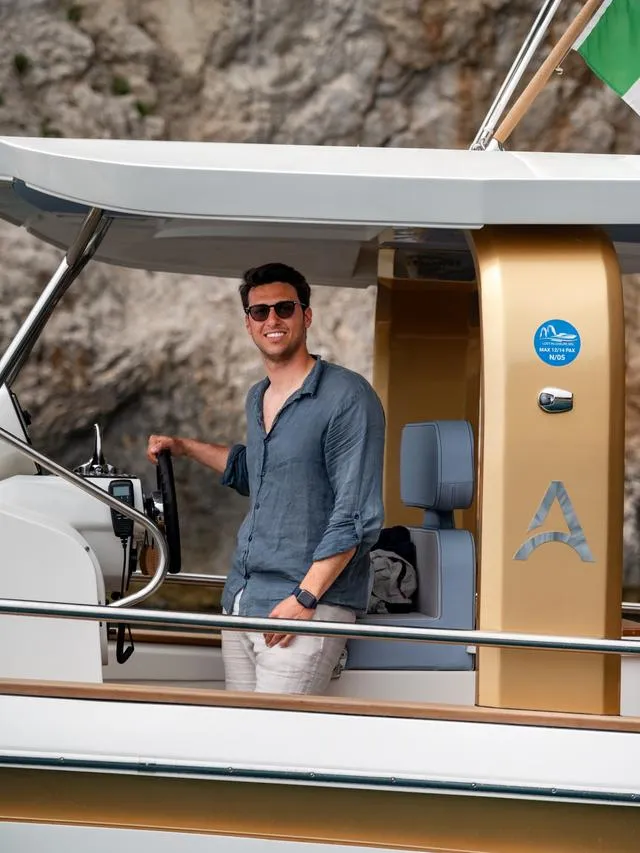 @capridreamcharter - Photo: 2