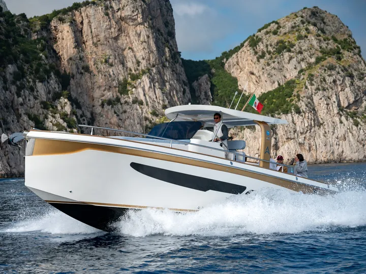 Italyure 38